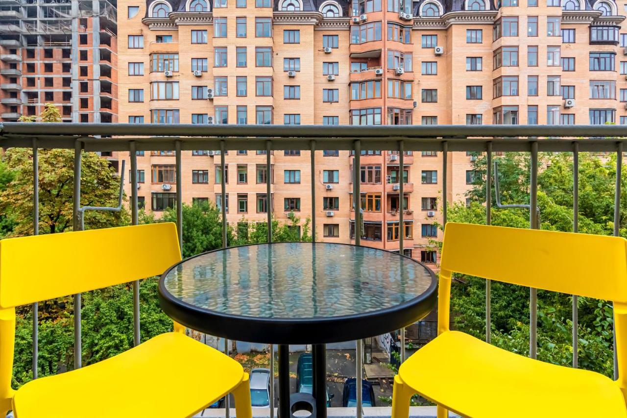 Kyiv Saksahanskoho Apart Hotel Bagian luar foto