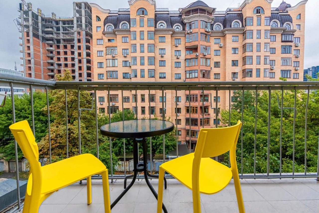 Kyiv Saksahanskoho Apart Hotel Bagian luar foto