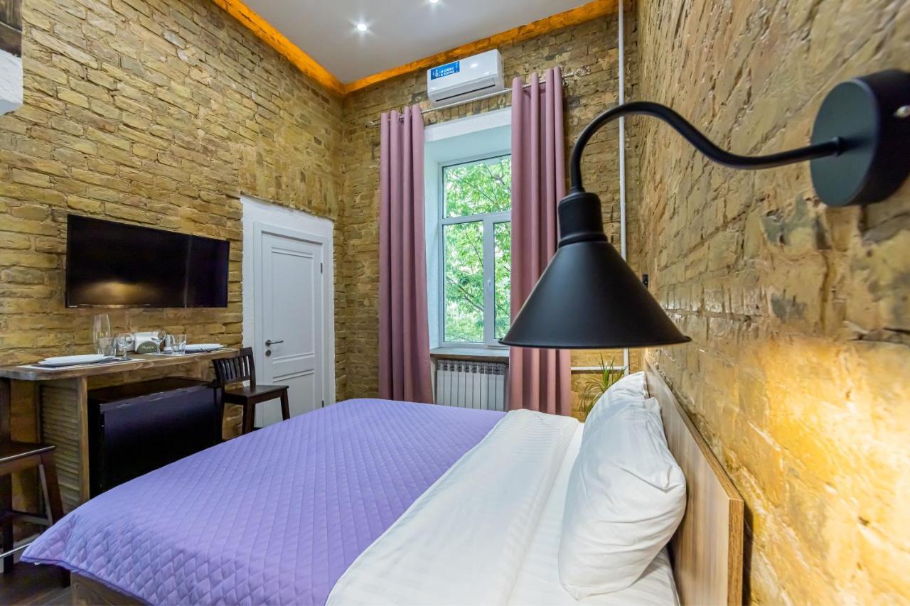 Kyiv Saksahanskoho Apart Hotel Bagian luar foto