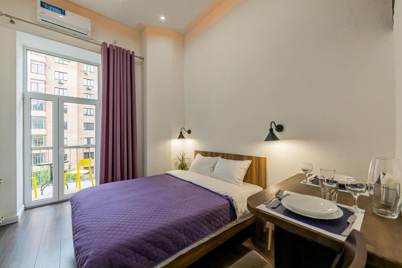 Kyiv Saksahanskoho Apart Hotel Bagian luar foto