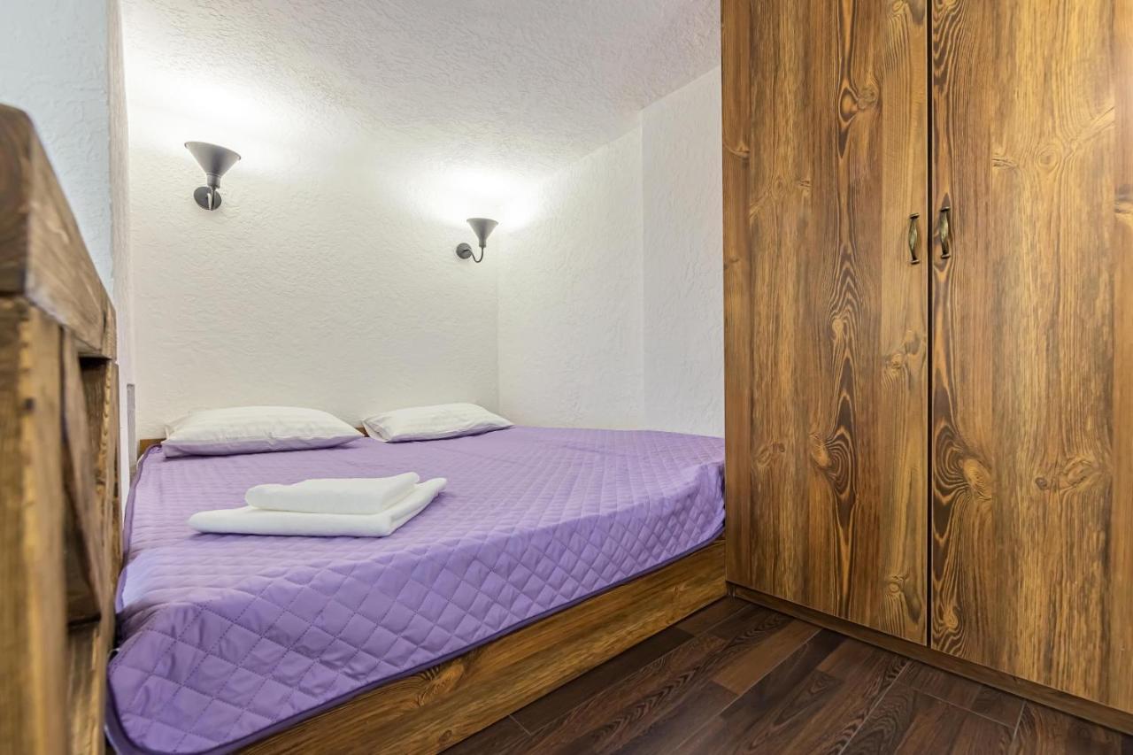 Kyiv Saksahanskoho Apart Hotel Bagian luar foto