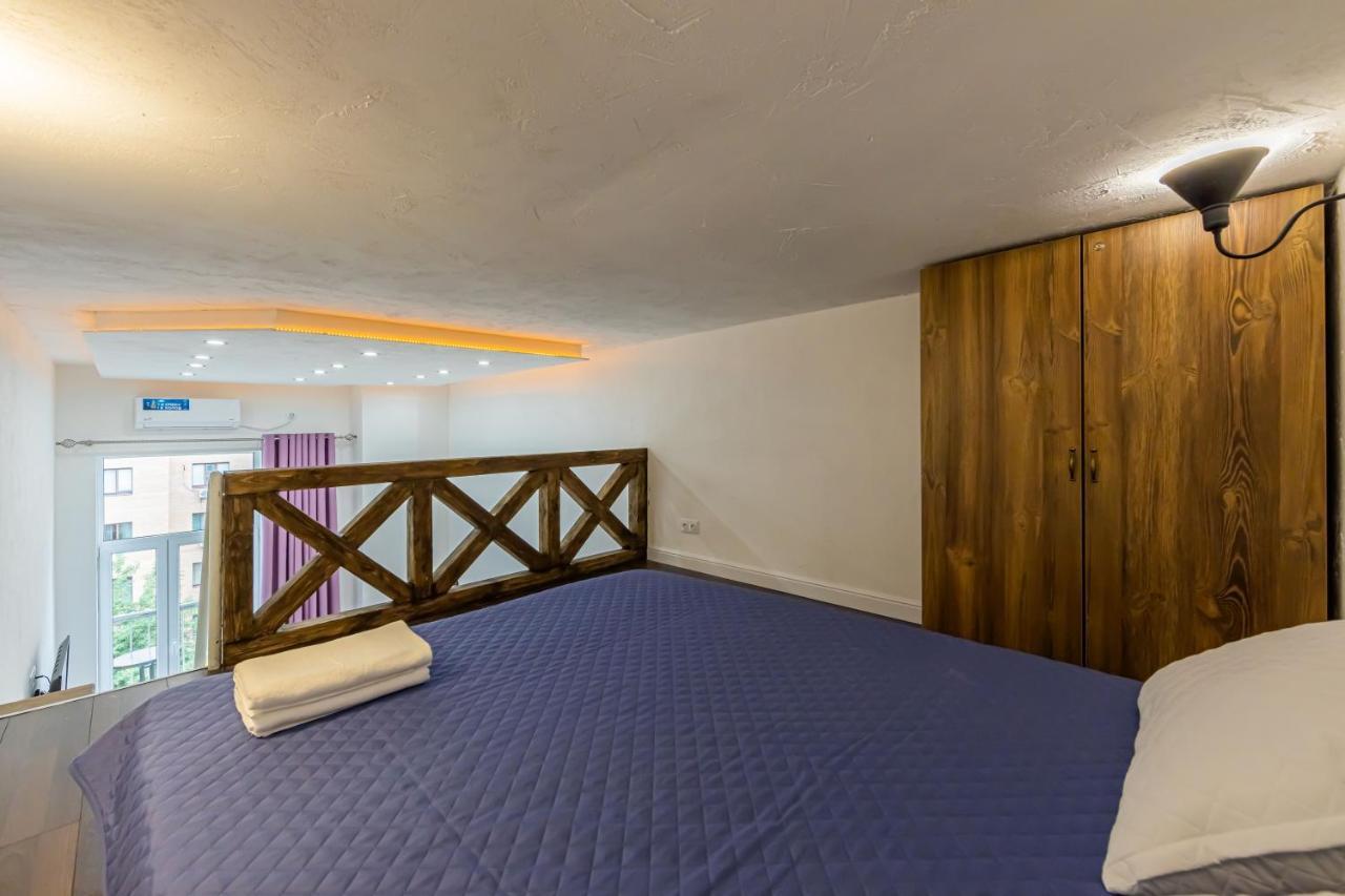 Kyiv Saksahanskoho Apart Hotel Bagian luar foto