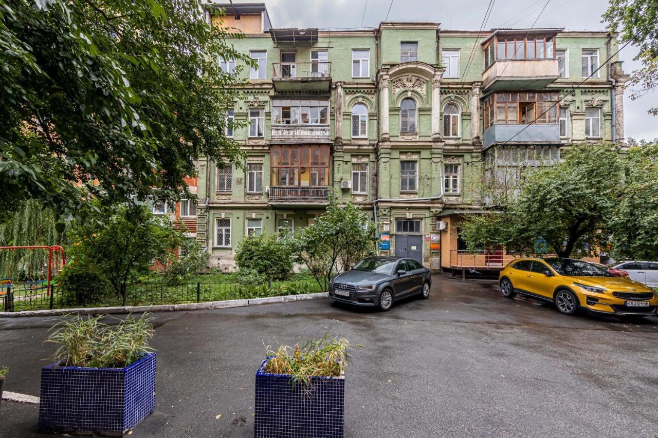 Kyiv Saksahanskoho Apart Hotel Bagian luar foto