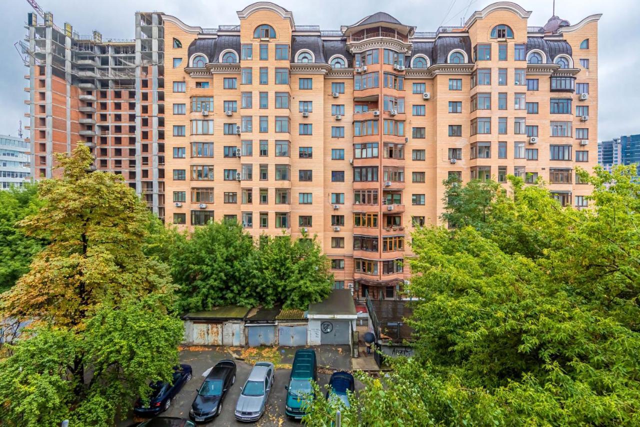 Kyiv Saksahanskoho Apart Hotel Bagian luar foto